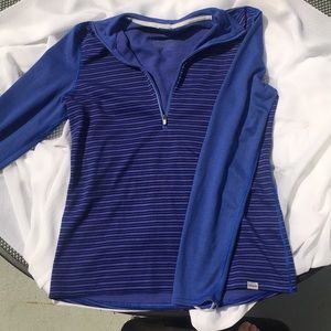 ~ Long Sleeve Shirt Women’s Athletic Wear~